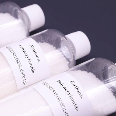 kupować PAM Chemical Poliakrylamid Flokulant Polimer Uzdatnianie wody 9003-05-8 produkcja internetowa