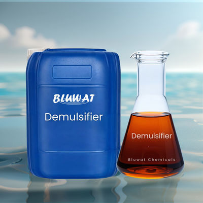 kupować Chiny Producent Eksporter Demulsifier Demulsifying Agent Niestandardowy wysokiej wydajności demulsifier ropy naftowej do odwodnienia ropy naftowej produkcja internetowa